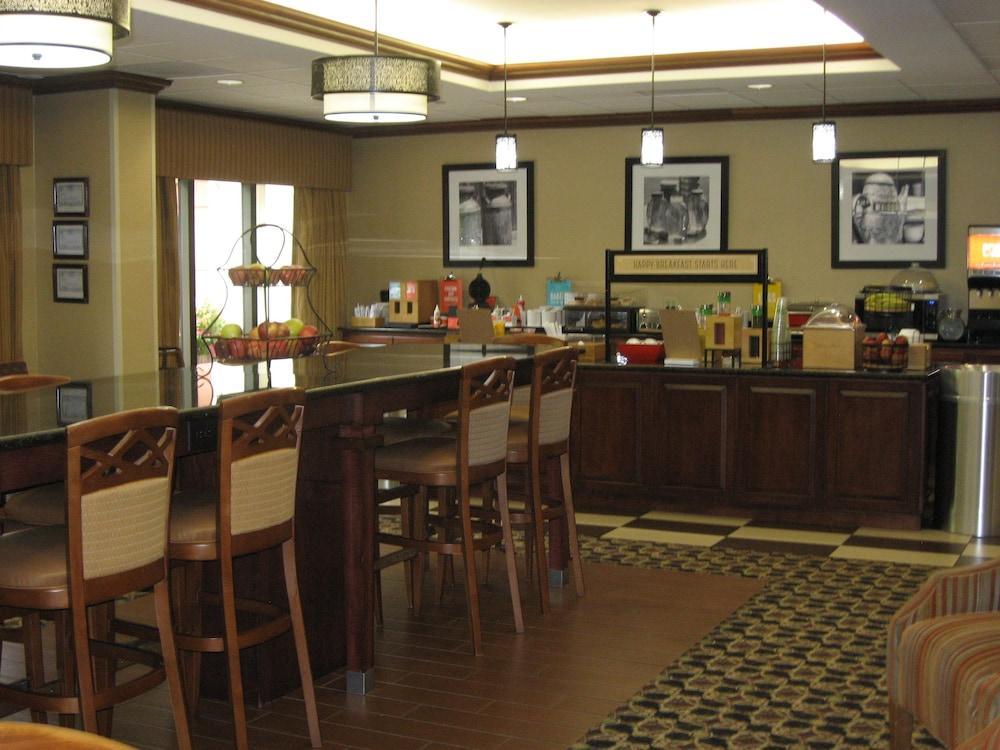 Hampton Inn Gallatin Extérieur photo