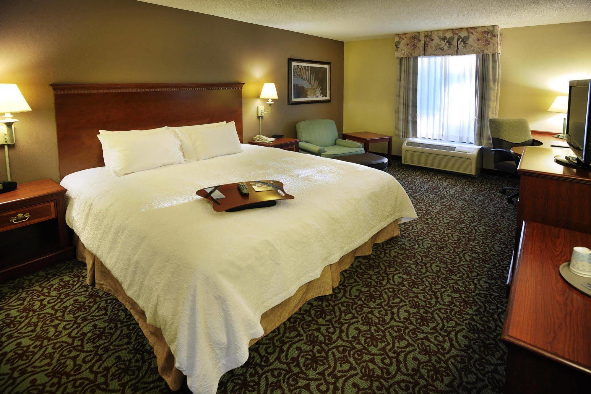Hampton Inn Gallatin Extérieur photo